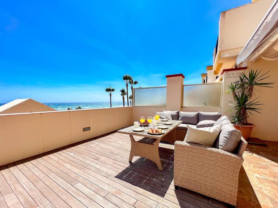 Oleholidays 1133 Romana Playa Primera Linea Playa มาร์เบยา ภายนอก รูปภาพ