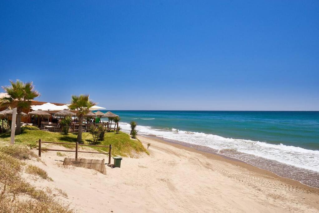 Oleholidays 1133 Romana Playa Primera Linea Playa มาร์เบยา ภายนอก รูปภาพ