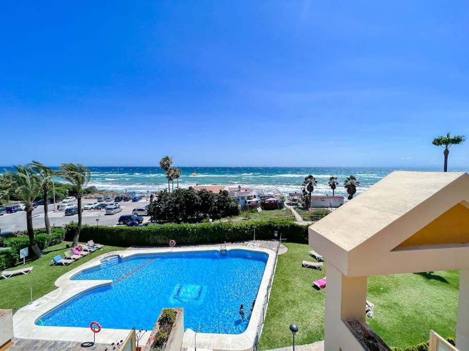 Oleholidays 1133 Romana Playa Primera Linea Playa มาร์เบยา ภายนอก รูปภาพ